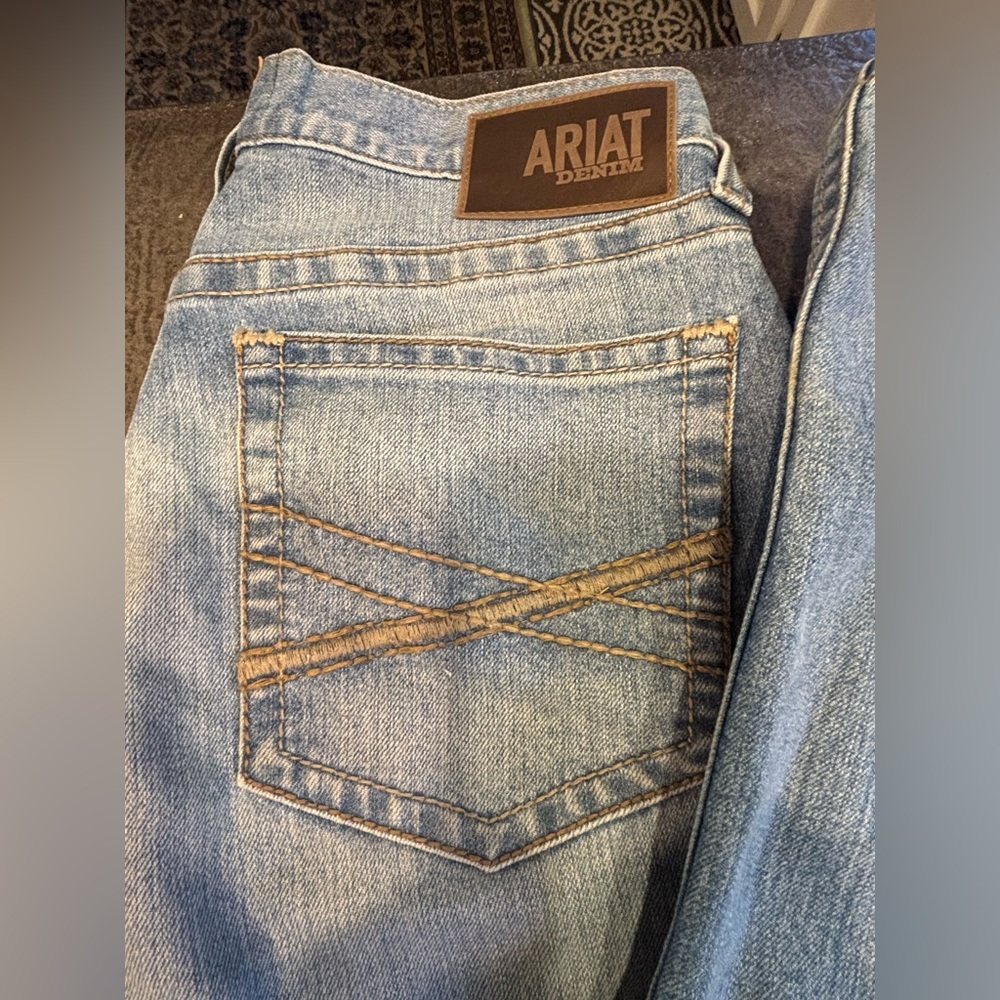 Ariat Vintage M1 Straight Leg Jeans - 31 x 36